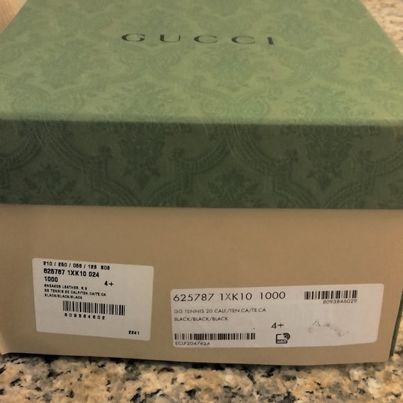 Gucci Tennis Black Men's or Women's. Never worn with box and dust bag. - Picture 1 of 5